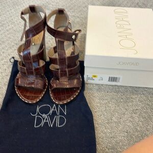 Joan and David Size 9